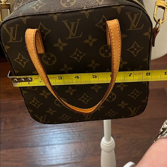 Authentic Louis Vuitton Monogram Spontini Bag - Picture 9 of 12